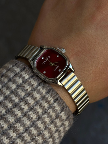 ساعت زنانه کاسیوکلاسیک کیفیت درجه 1